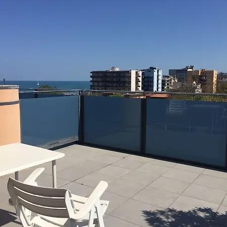 Capitol 酒店 佩萨罗